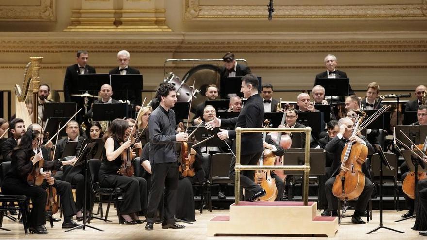 El violín de Khachatryan con la Orquesta Nacional de Armenia