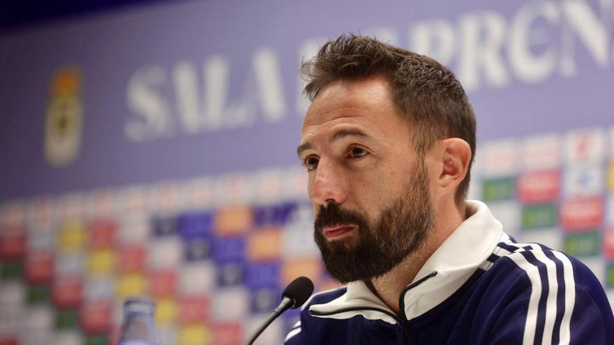 Morales, integración exprés en Oviedo: "No he parado de entrenar desde que acabó la temporada"