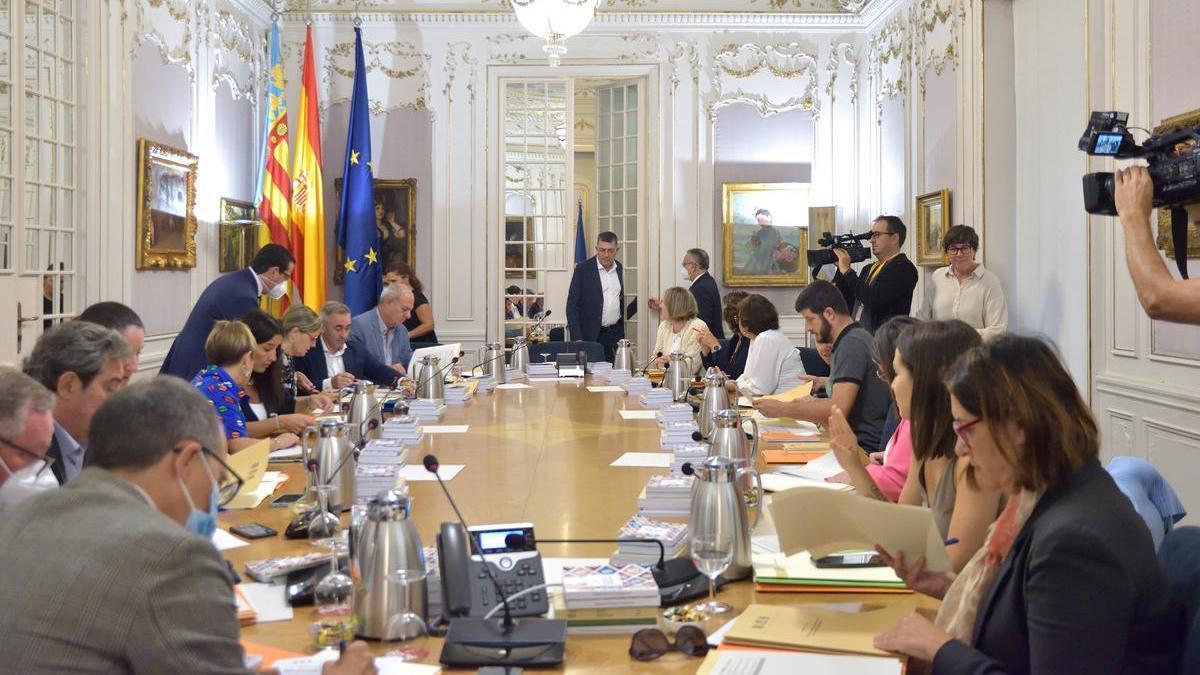 Junta de síndics celebrada este martes en las Cortes.