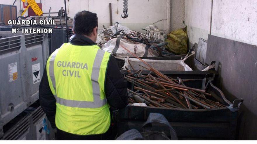 Material incautado por la Guardia Civil