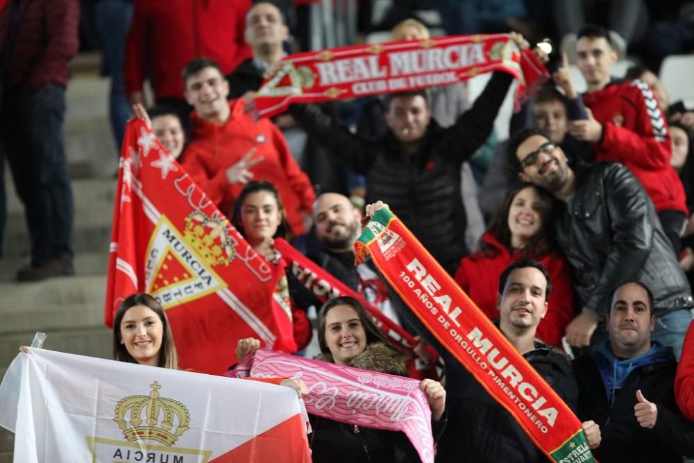 Ambiente en las gradas del Real Murcia - FC Cartagena