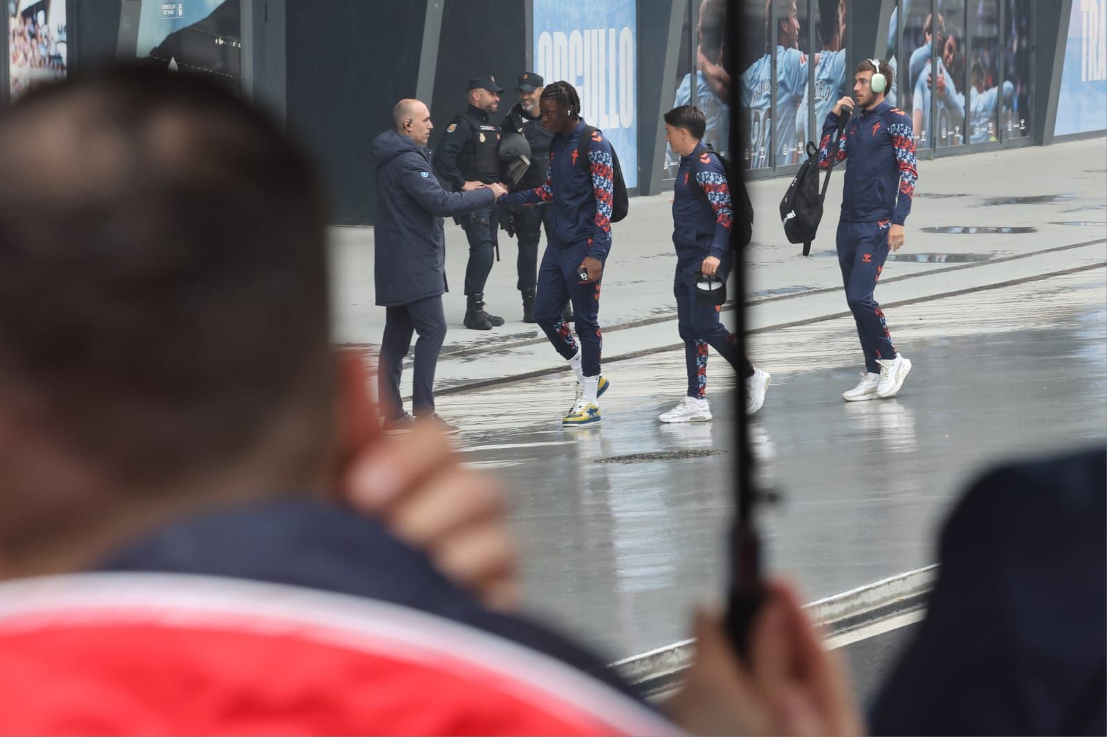 Llegada de los jugadores del Celta a Balaídos