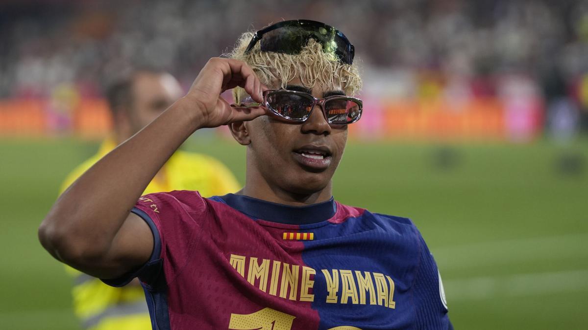 Lamine Yamal celebra la Copa del Rey