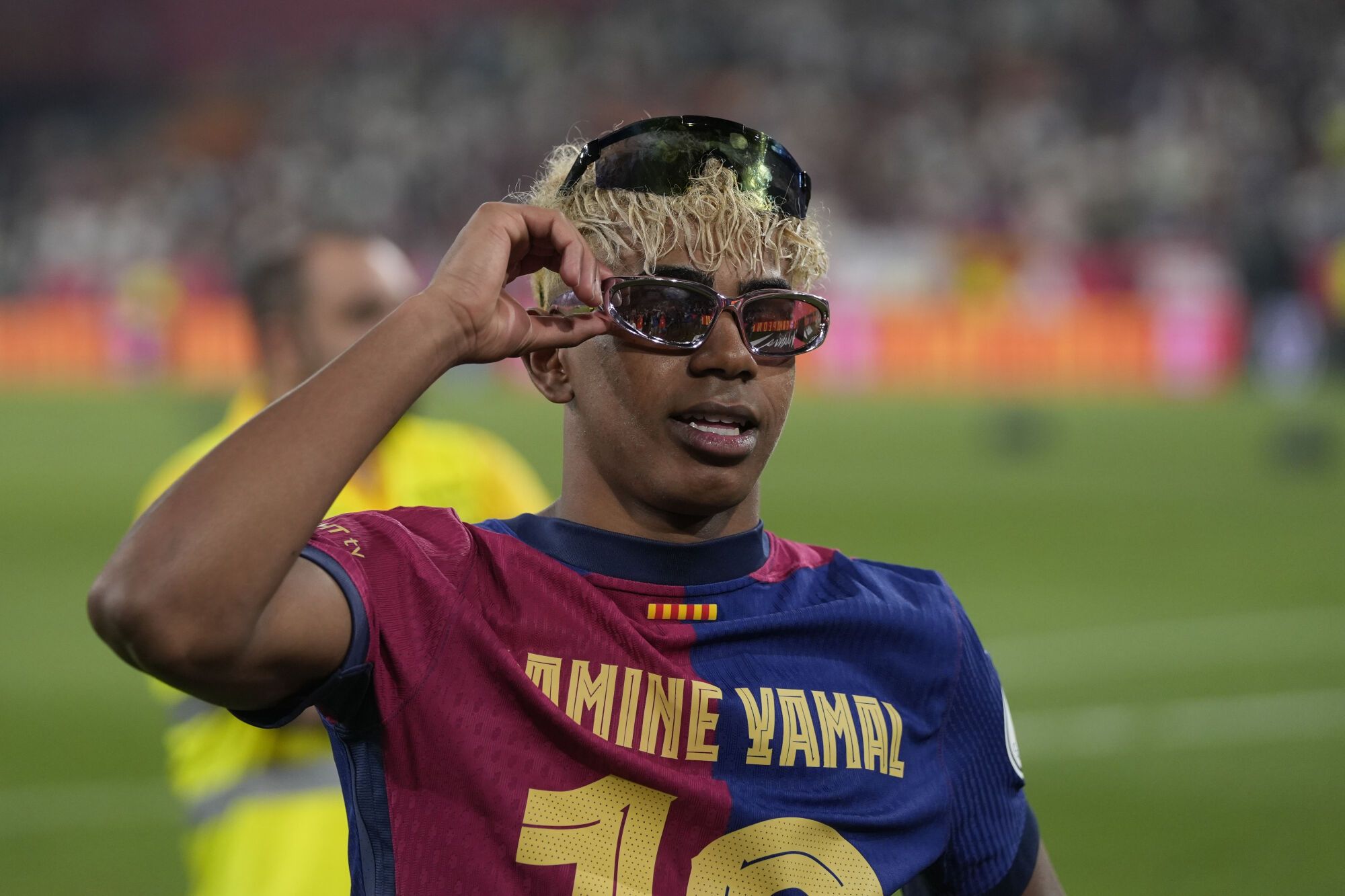 Lamine Yamal of FC Barcelona celebrates the victory during the Spanish Cup, Copa del Rey, Final football match played between FC Barcelona and Real Madrid at La Cartuja Stadium on April 26, 2025 in Sevilla, Spain. AFP7 26/04/2025 ONLY FOR USE IN SPAIN. Joaquin Corchero / AFP7 / Europa Press;2025;SOCCER;SPORT;ZSOCCER;ZSPORT;FC Barcelona Vs Real Madrid - Final Copa Del Rey;