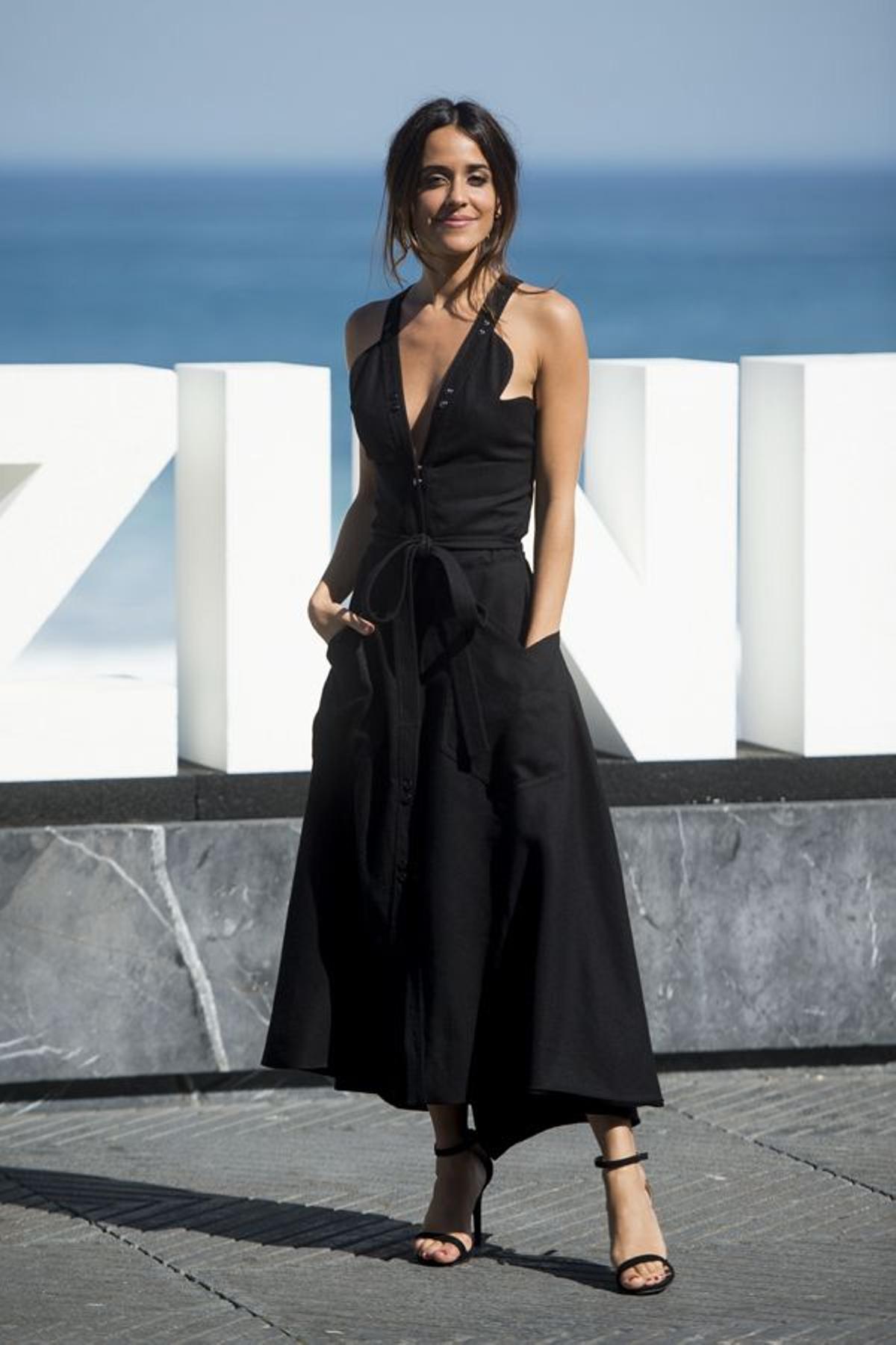 Photocall de 'La Llamada' en San Sebastián: look de Macarena García