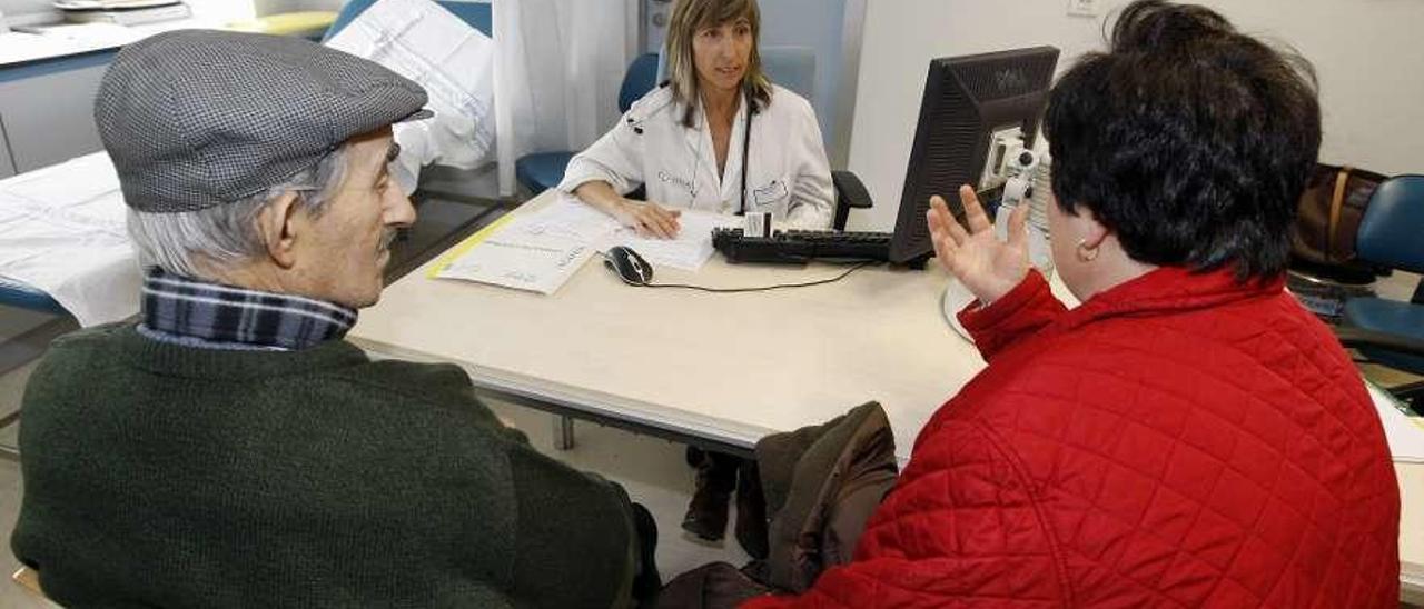 Consulta de geriatría en el Hospital Meixoeiro de Vigo. // Marta G. Brea