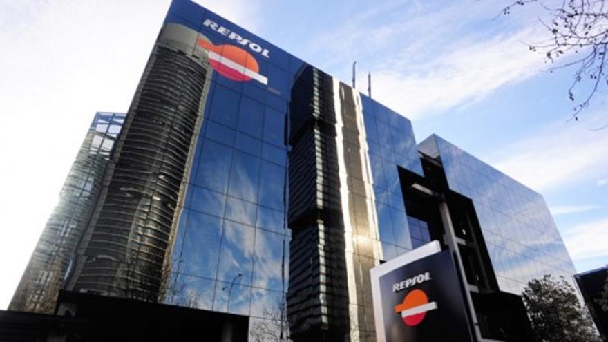 Argentina retira a Repsol-YPF cuatro licencias en el sur del país