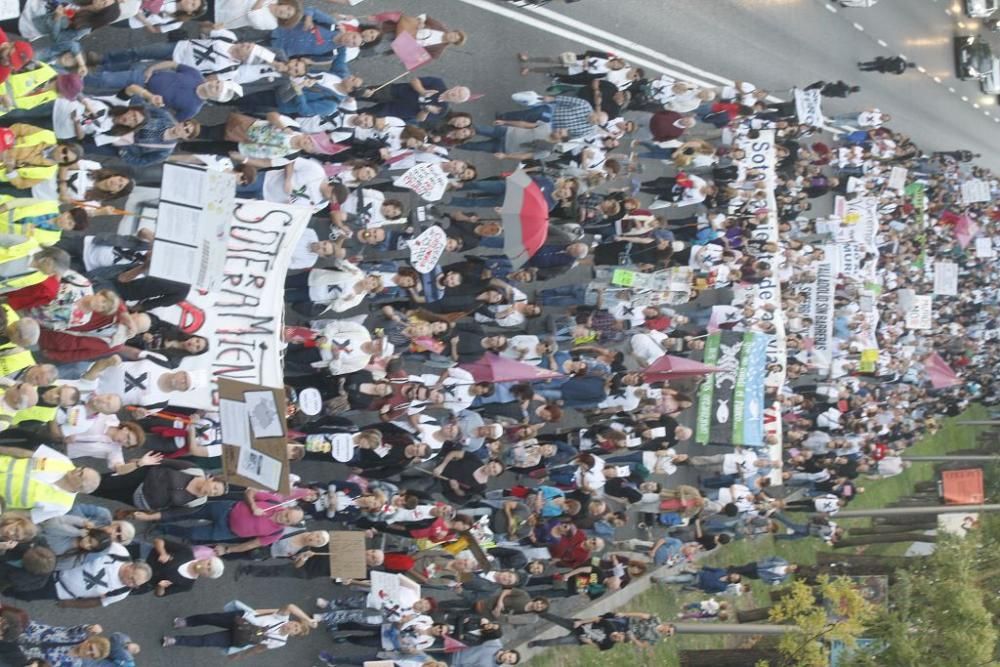 Manifestación contra el muro de Murcia en Madrid