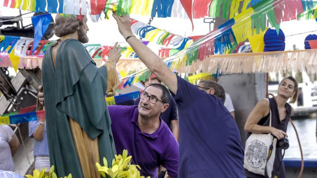 Otro momento de la celebración de ayer. | B. RAMON