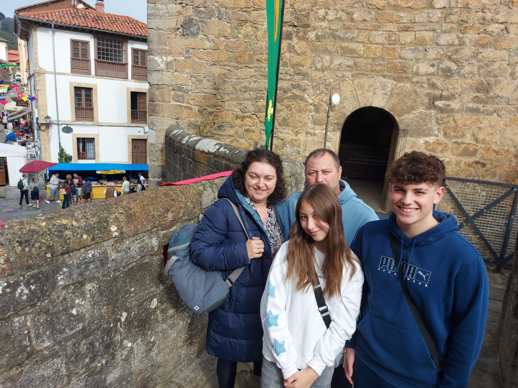 En imágenes: Domingo de lleno en la Feria Medieval de Salas