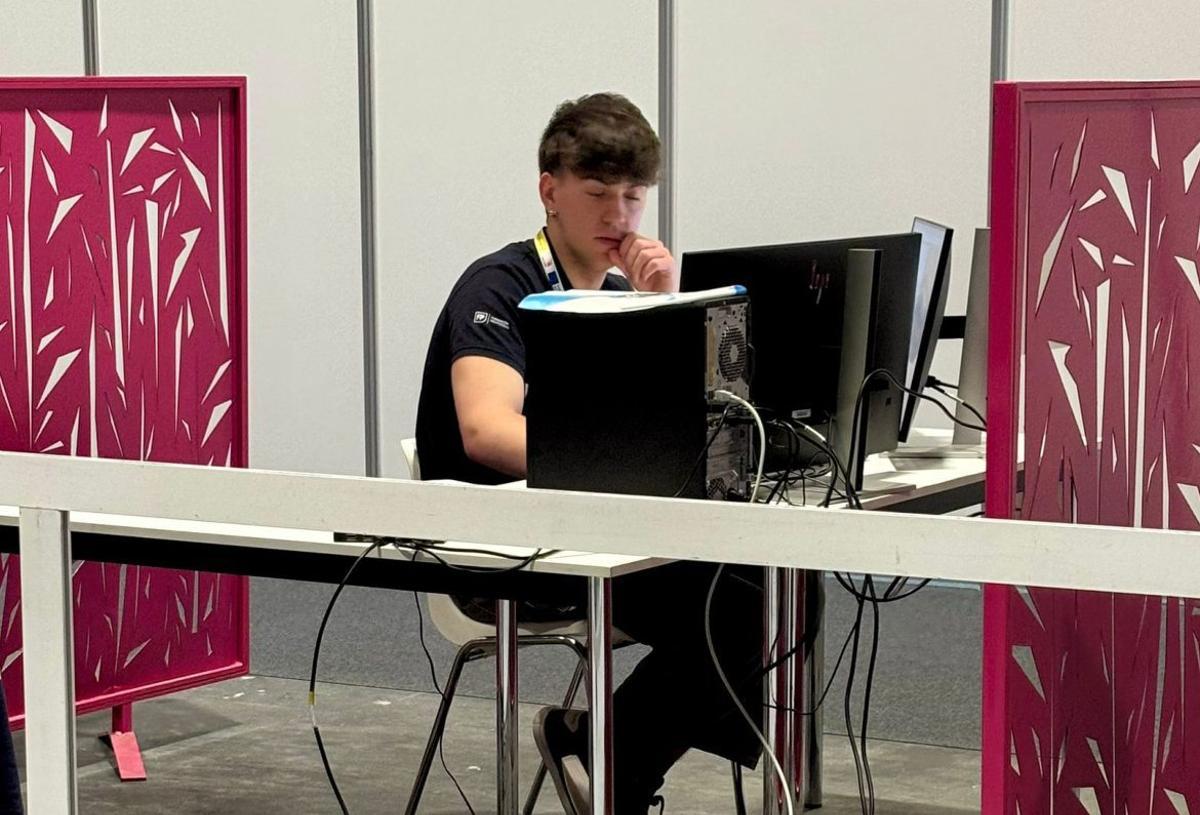 Radek Lisiecki, en su puesto de competición.