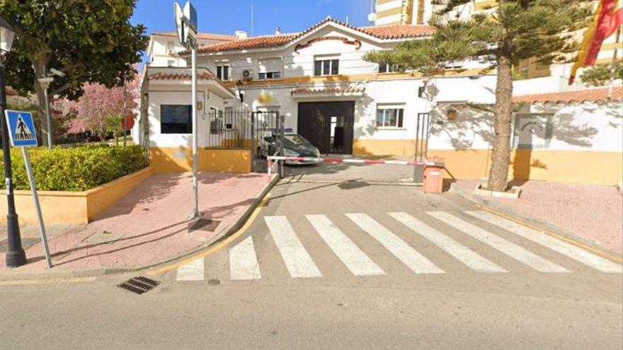 Detenido tras empotrar su vehículo intencionadamente contra el puesto de la Guardia Civil de Mijas