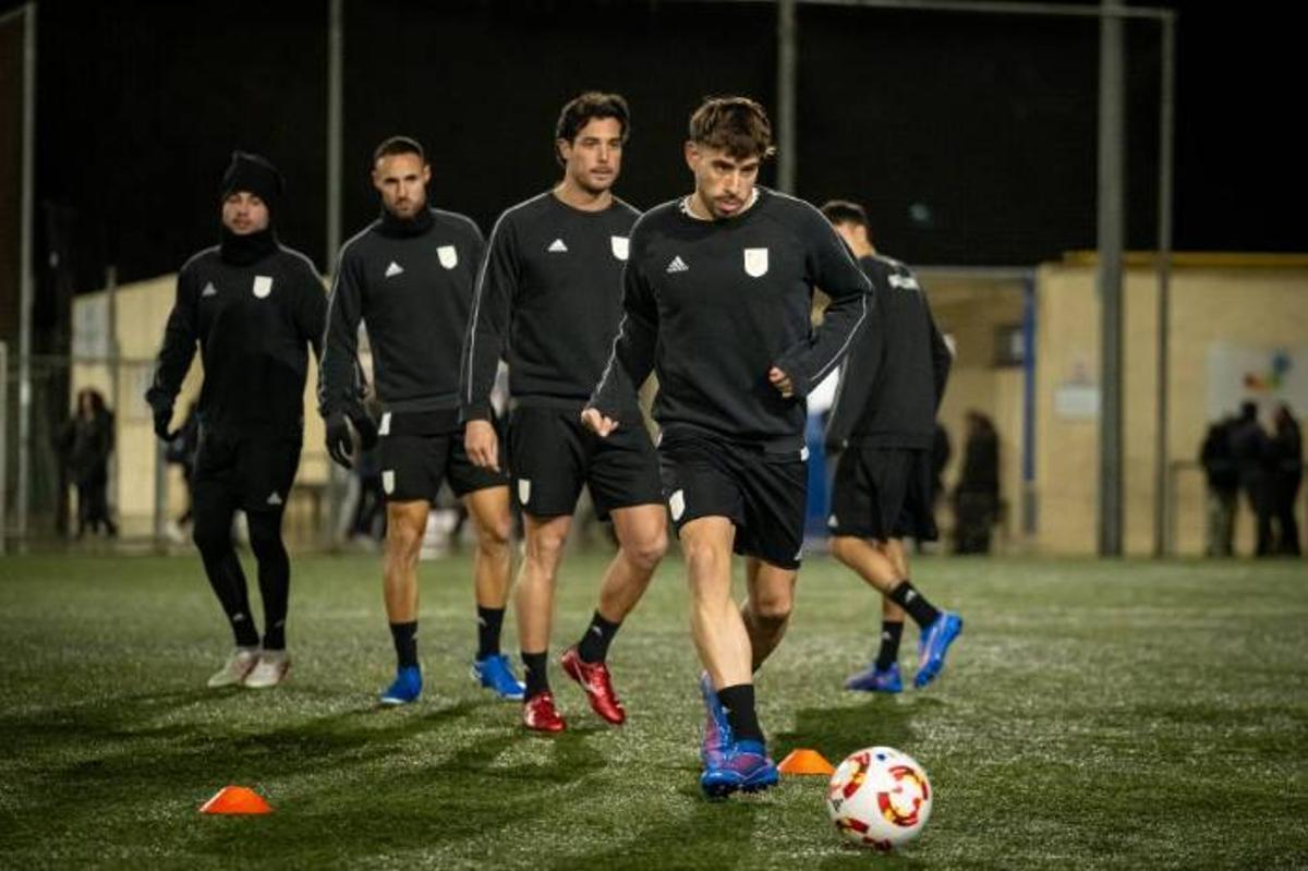 Carles Gallardo, del Peralada, en l'entrenament de la Selecció CATUEFA celebrat aquest dimarts passat.