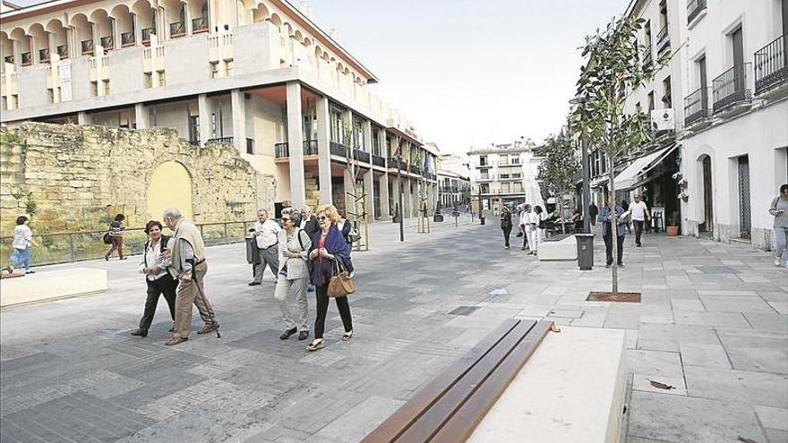 El PP pide diálogo con los colegios del centro por la peatonalización