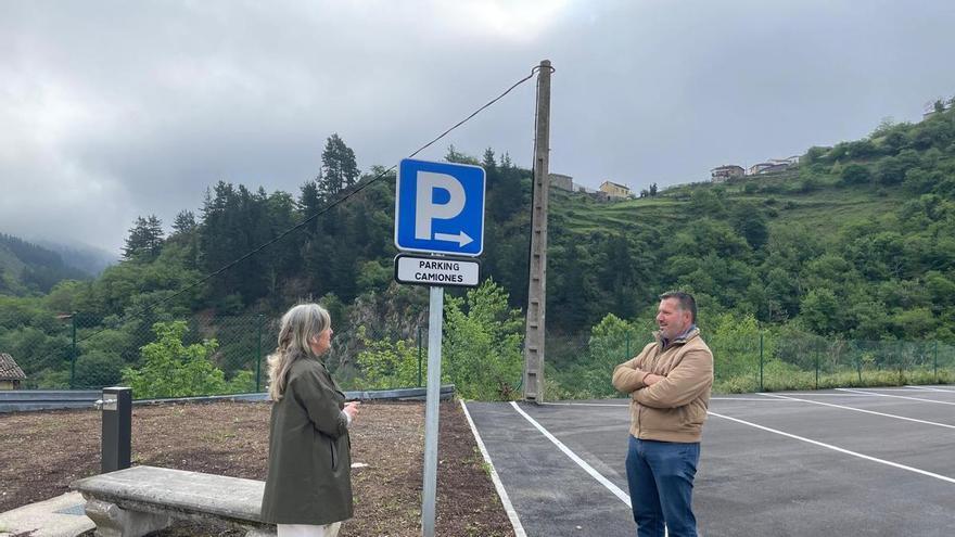 El polígono de Tebongo ya tiene un parking adaptado a camiones, tras una actuación dotada con 52.000 euros