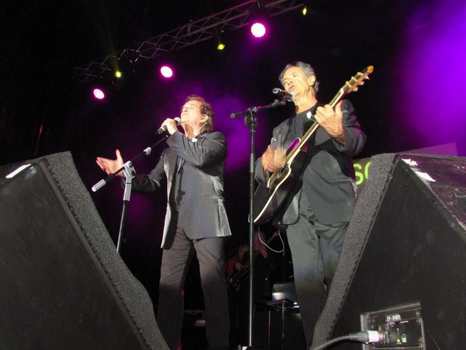 Concierto del Dúo Dinámico en las fiestas de La Guía de Llanes