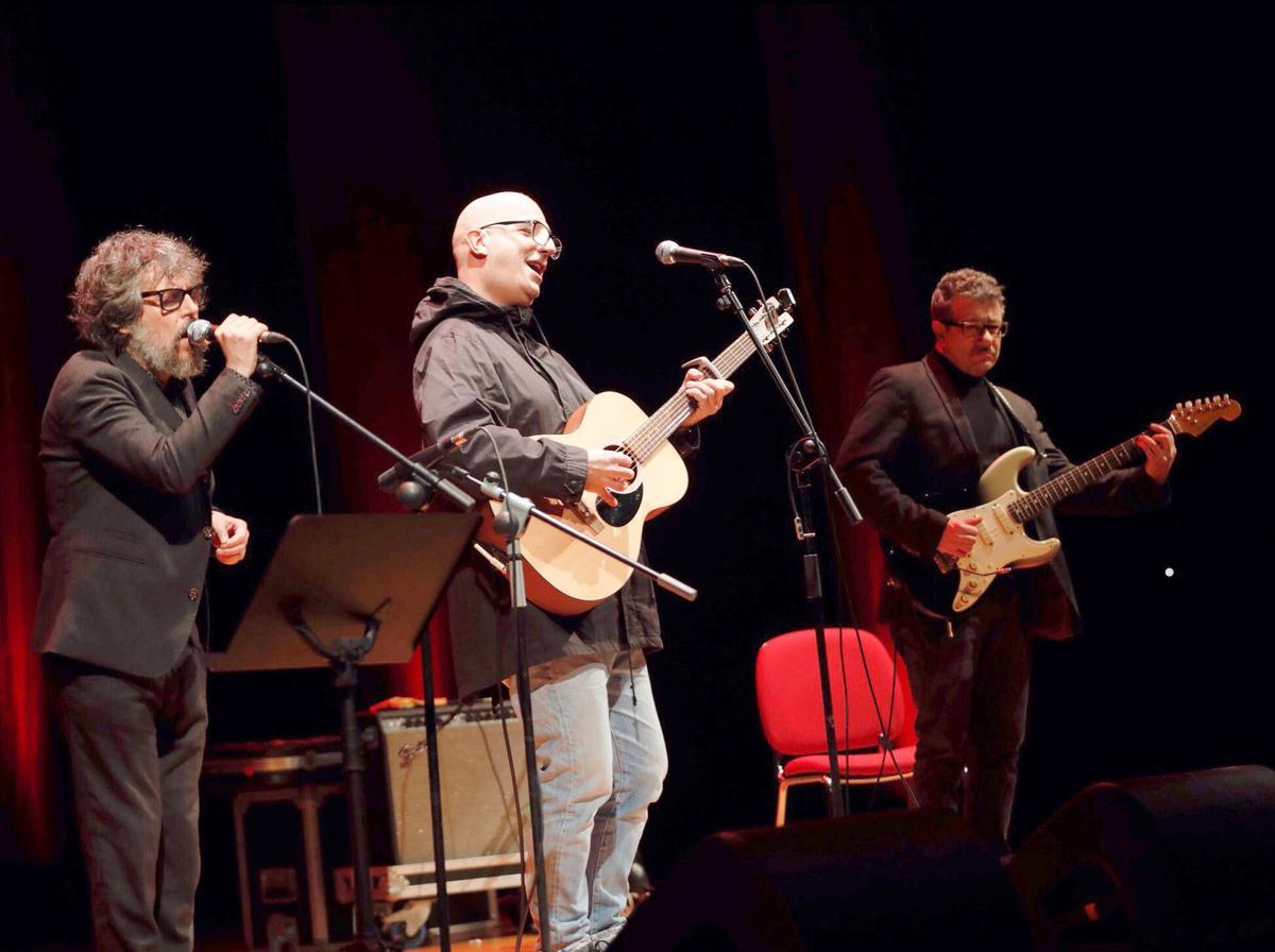 En concierto con Iván Ferreiro y Nicolás Pastoriza en 2018