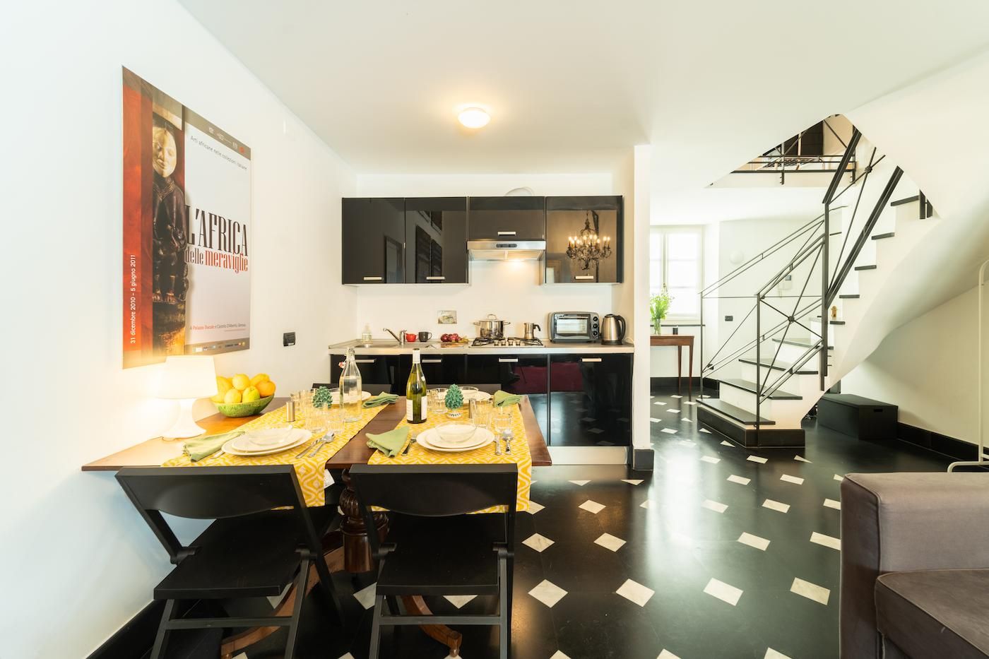 Un Airbnb en Italia con frescos en el techo como la Capilla Sixtina