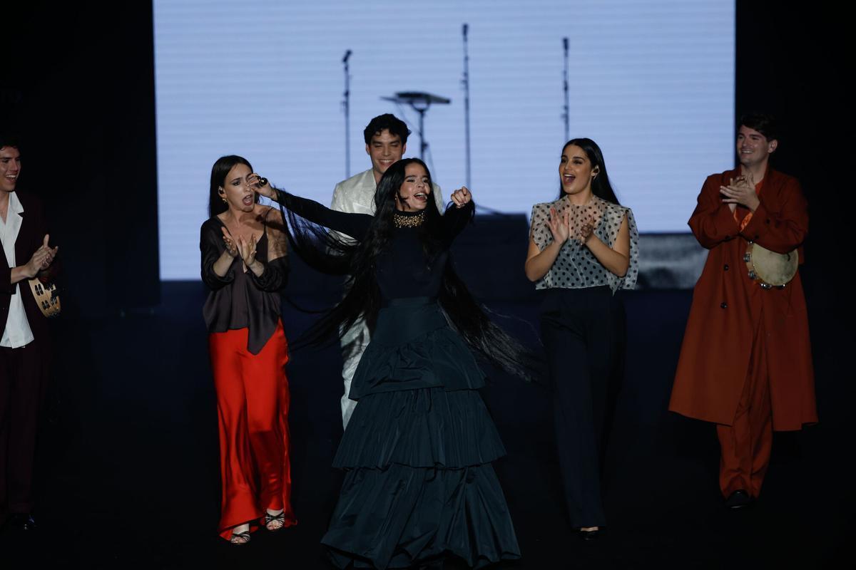 Actuación durante la presentación de la nueva colección de Pedro del Hierro en la Semana de la Moda Bercedes Benz Fashion Week Madrid.
