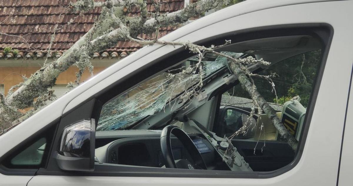 El hundimiento en O Con. |  Santos Álvarez