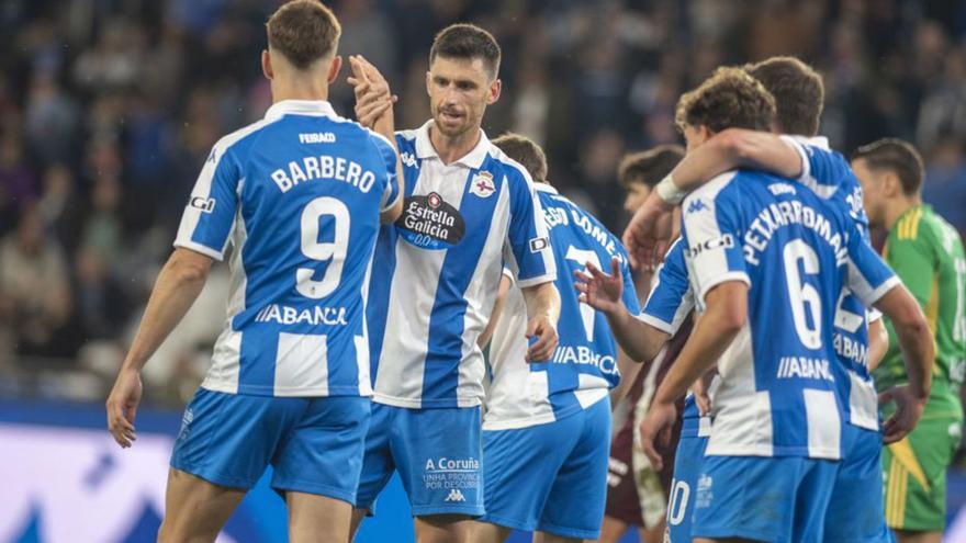 Riazor se prepara para un día de despedidas