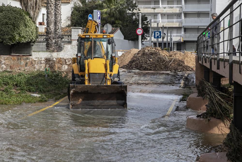 Tossa de Mar intenta recuperar la normalitat després del temporal «Gloria»