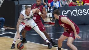 Dylan Osetkowski, en un partido con Unicaja