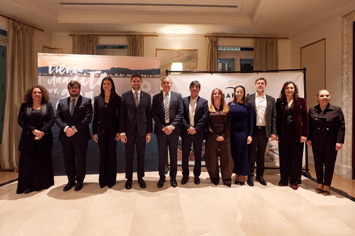 Representantes de la empresa y de Gandia en el evento en Madrid.