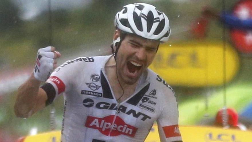 Tom Dumoulin celebra la victòria en l&#039;arribada a Arcalís.