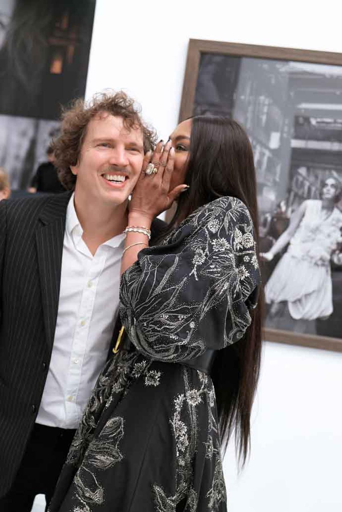 Benjamin Lindbergh y Naomi Campbell.