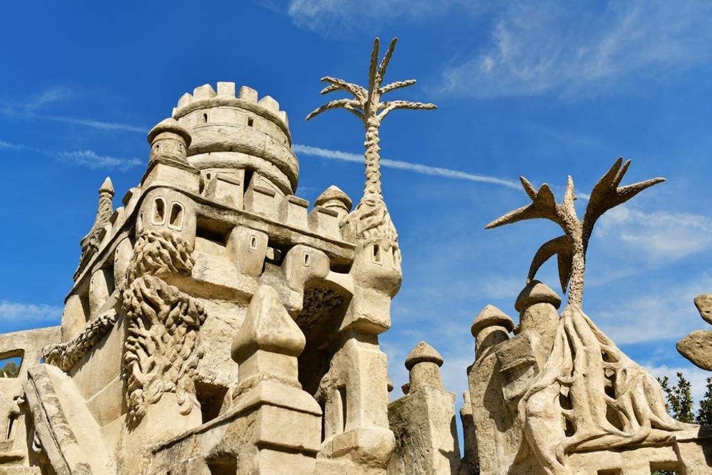 El palacio está en la localidad francesa de Hauterives.