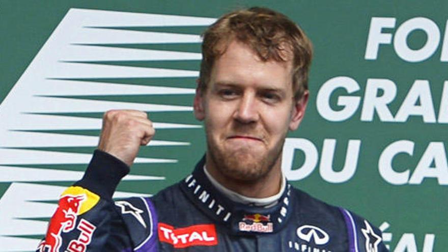 Vettel acalla rumores de salida y renueva con Red Bull hasta 2015