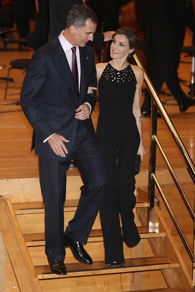 Don Felipe y doña Letizia en el Concierto Premios Princesa de Asturias 2015