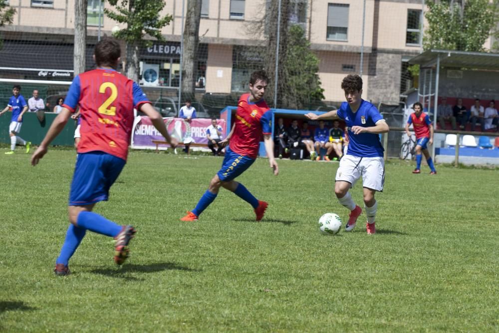 El partido entre el Condal y el Oviedo B