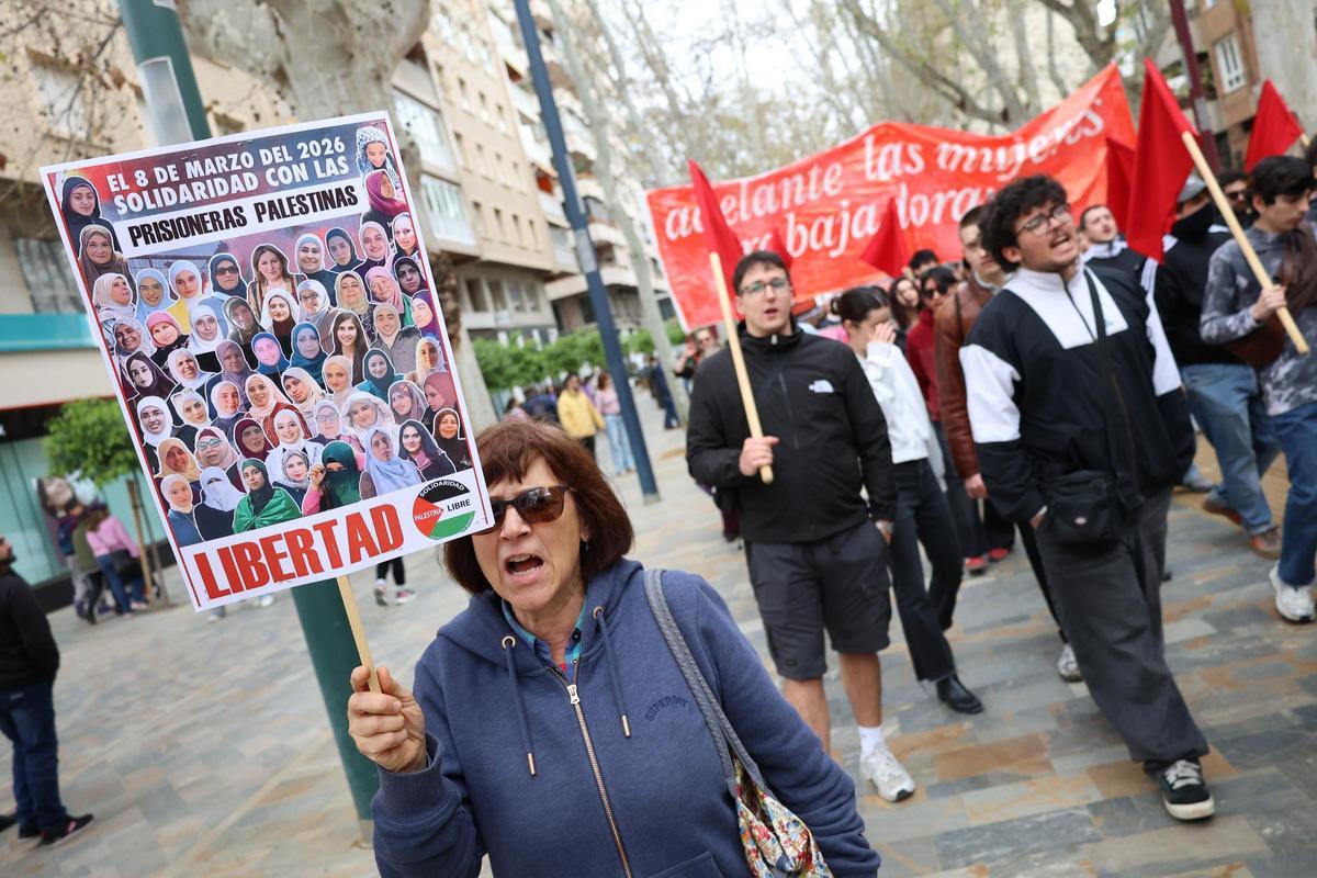 Las imágenes de la manifestación del 8M en Murcia Las imágenes de la manifestación del 8M en Murcia
