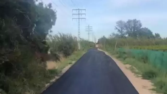 La Vía Verde de Dénia se pone negra (vídeo)