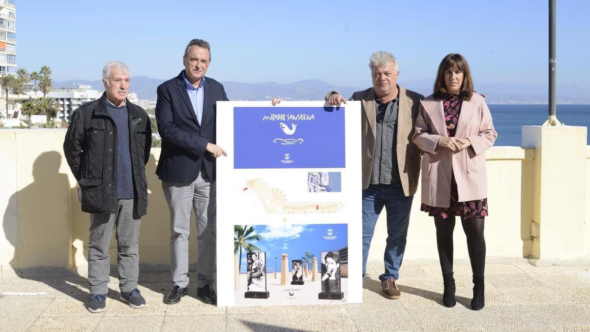 Juan Cerrillo, José Ortiz, David Tejeira y Maribel Baeza, en el enclave del mirador.