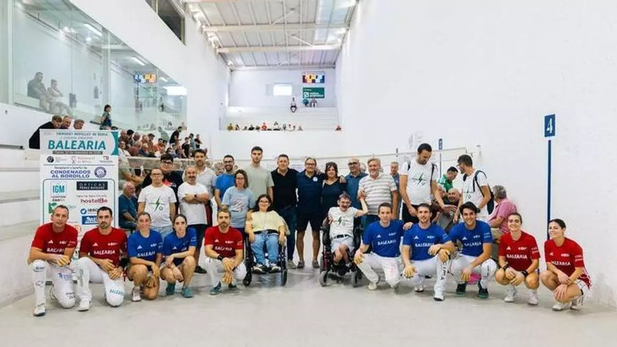 El I Gran Premi Baleària uneix pilota i solidaritat al trinquet El Rovellet de Dénia