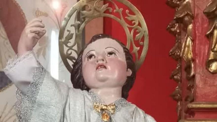 Jesús Niño sale en procesión por las calles de Zamora