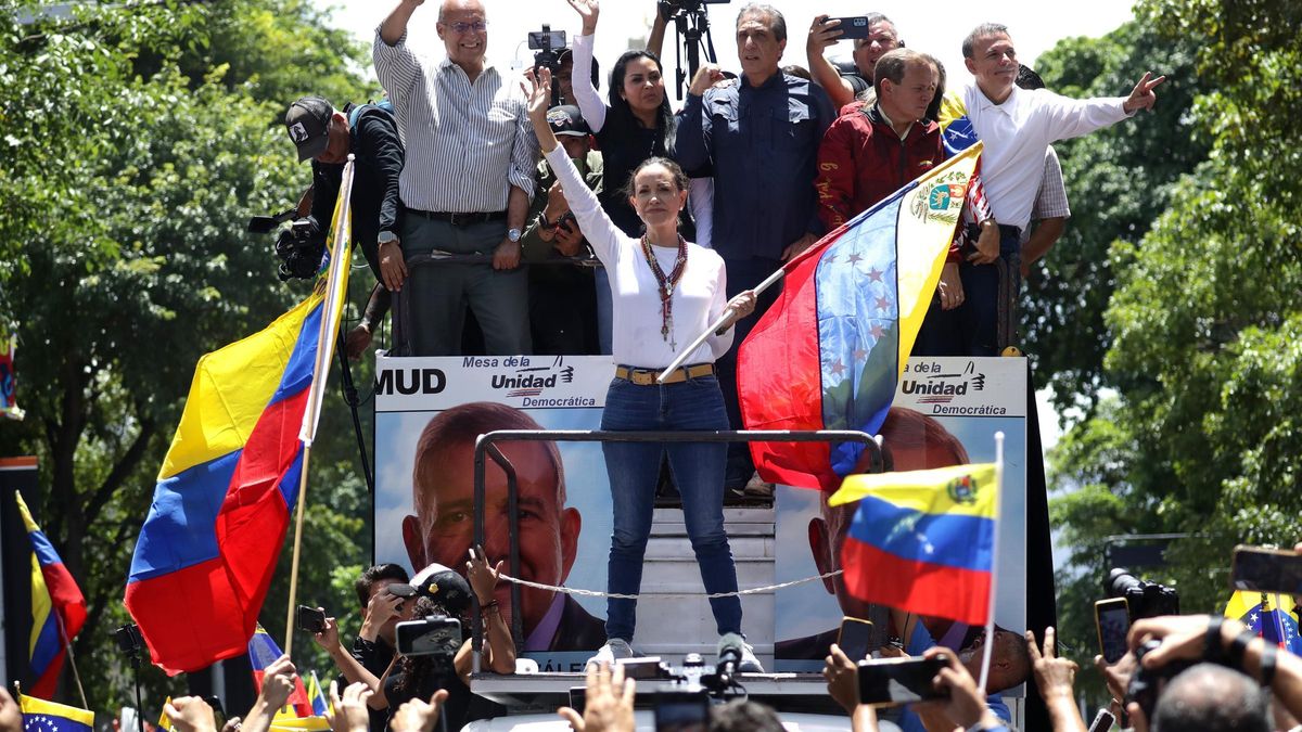 María Corina Machado aboga por una lucha "pacífica" y con "fuerza" por la verdad
