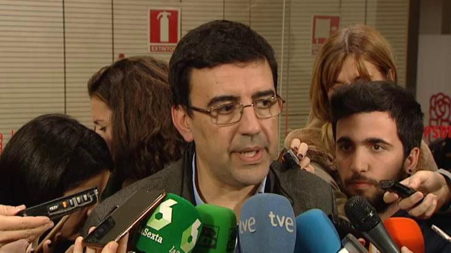 El PSOE exige a Rajoy que &quot;pida perdón&quot; por el Yak 42