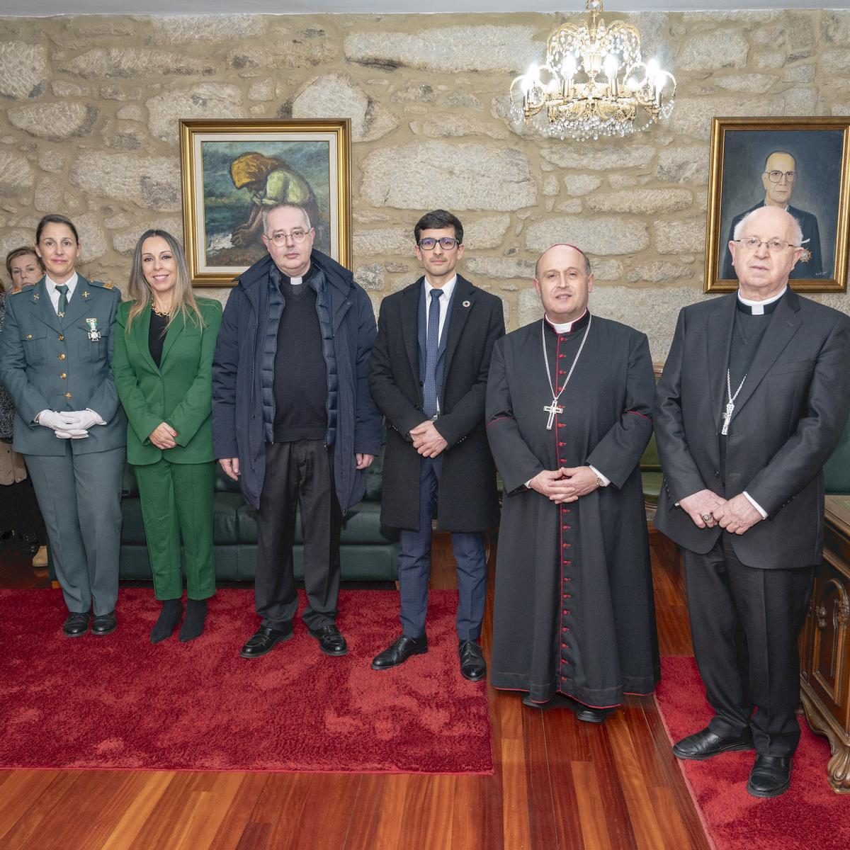Fernández, izquierda, con Campos, Martínez, Arca, Prieto y Barrio