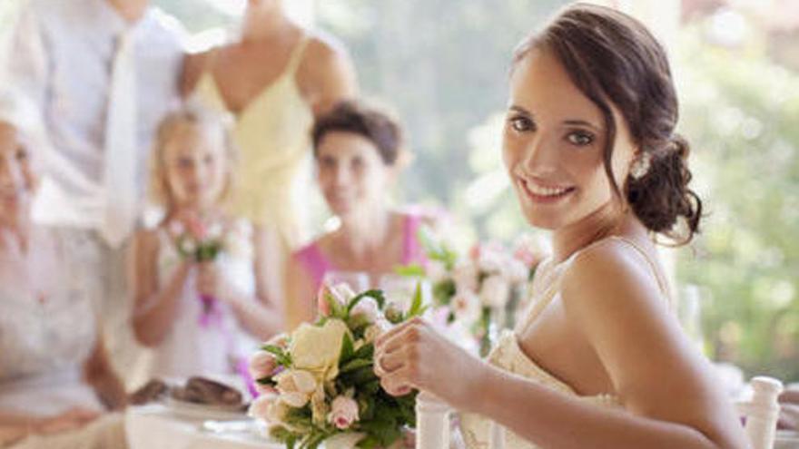 Idees per vestir de convidada en un casament