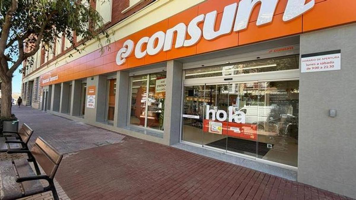 Nueva apertura del supermercado Consum en Sagunt.