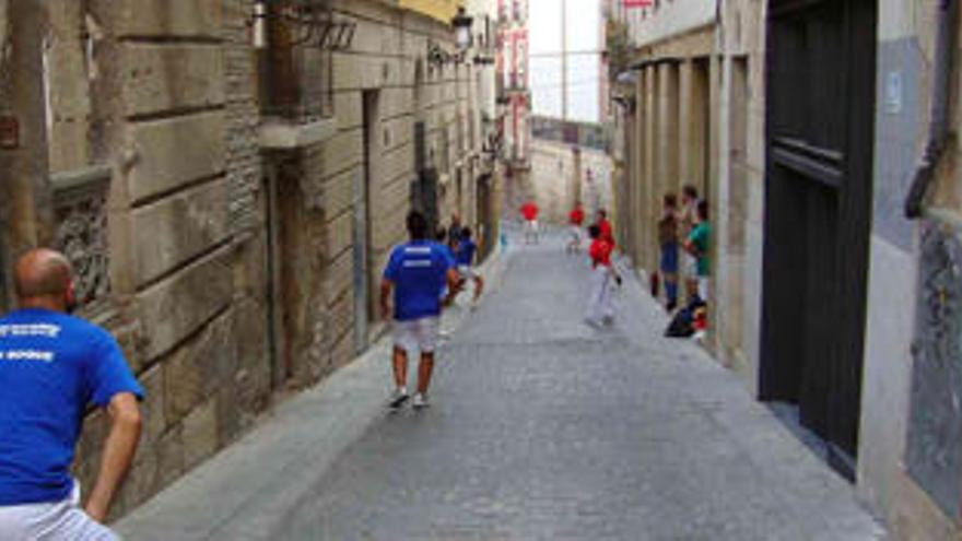 Reciente partida de Llargues en el casco antiguo de Alacant.