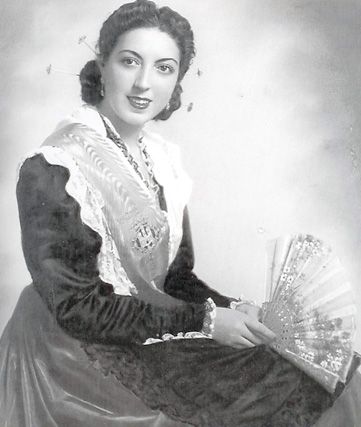 1945 - Carmen Abriat Puig.jpg