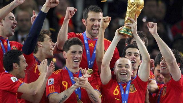 La selecció espanyola celebra la Copa del Món conquerida a Johannesburg el 2010. | EFE