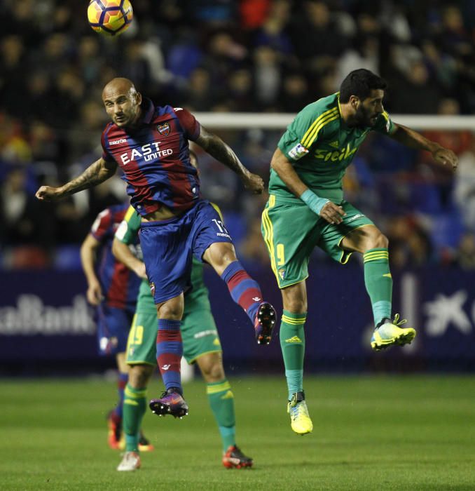 Las mejores imágenes del Levante - Cádiz