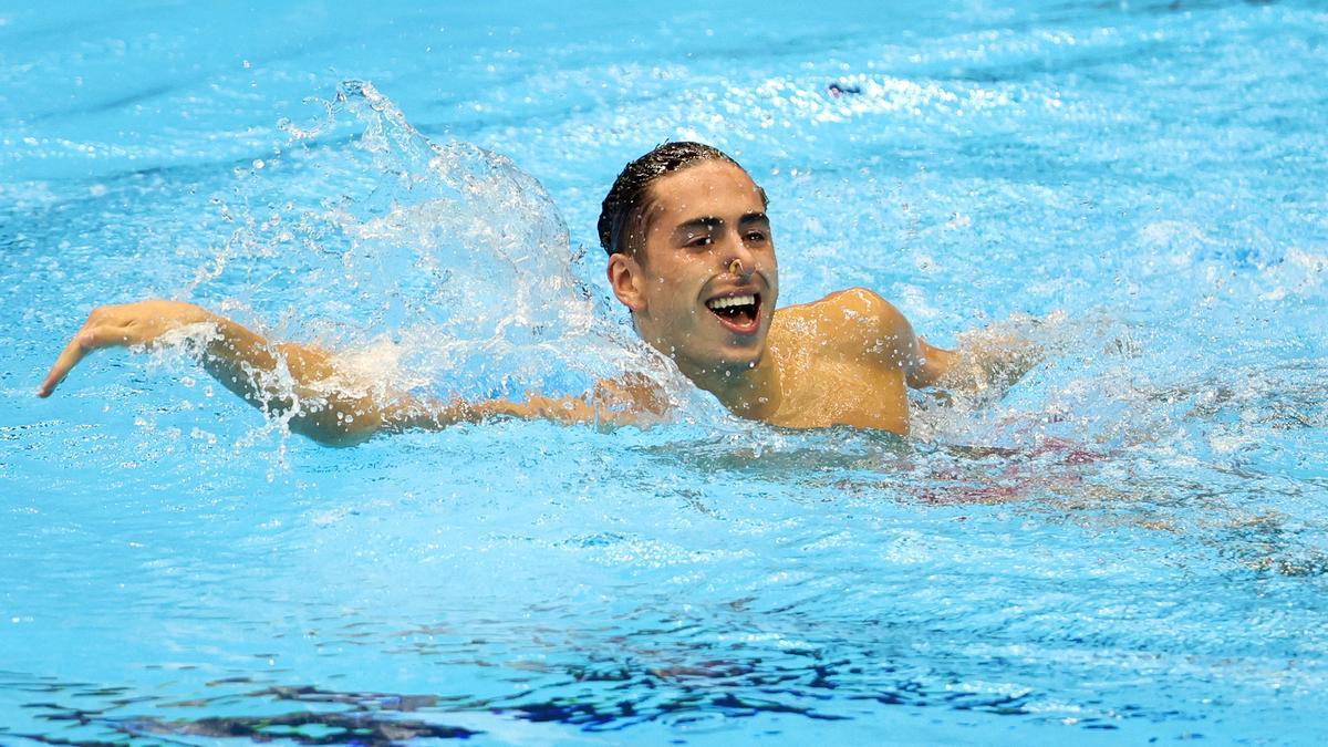 Dennis González, durante su ejercicio.