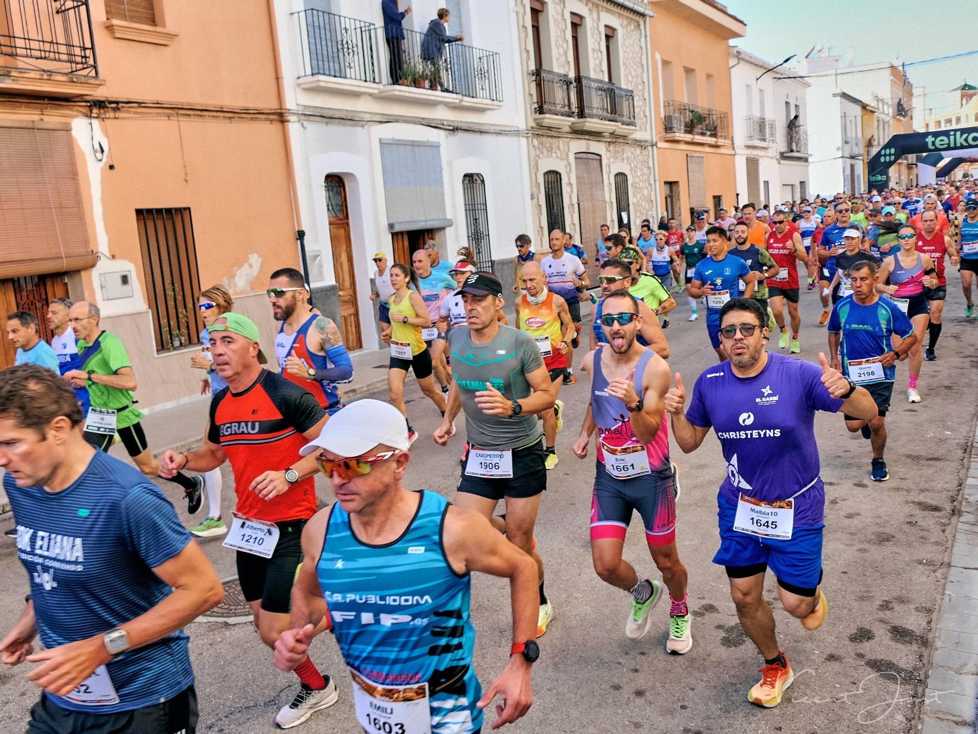 Búscate en la XI Cursa Solidària de Beniarjó